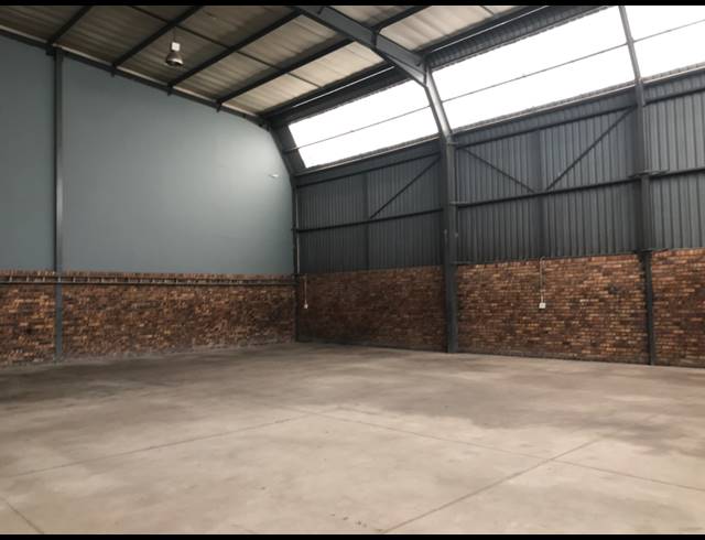 757M² WAREHOUSE TO LET IN JET PARK